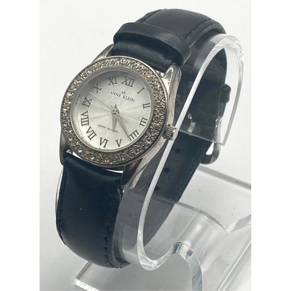 VTG Anne Klein 10/8209 Women's Watch 29mm - New Battery -Leather Band WR 100ft